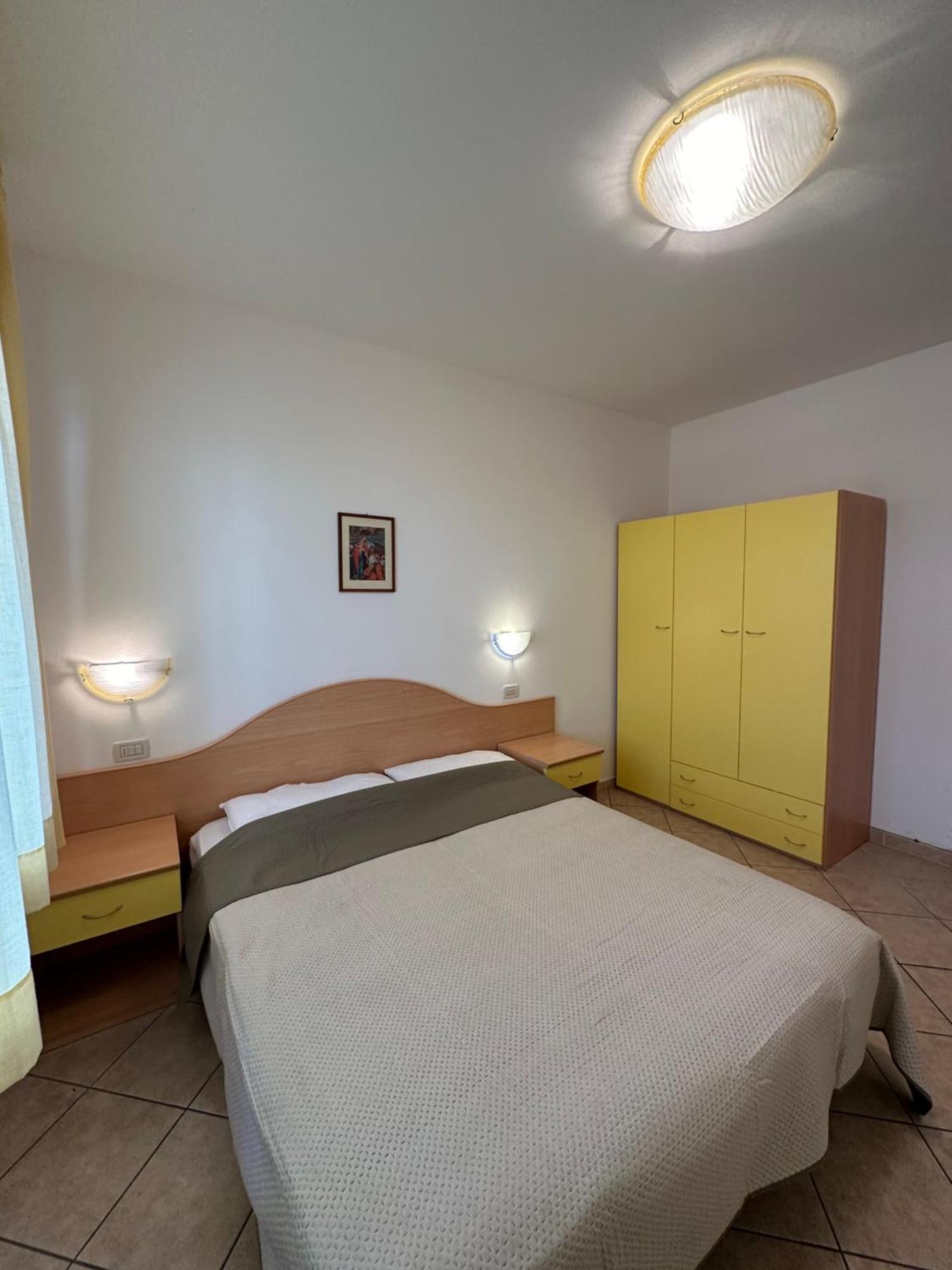 Residence Guardamar - Agenzia Cocal Каорле Экстерьер фото